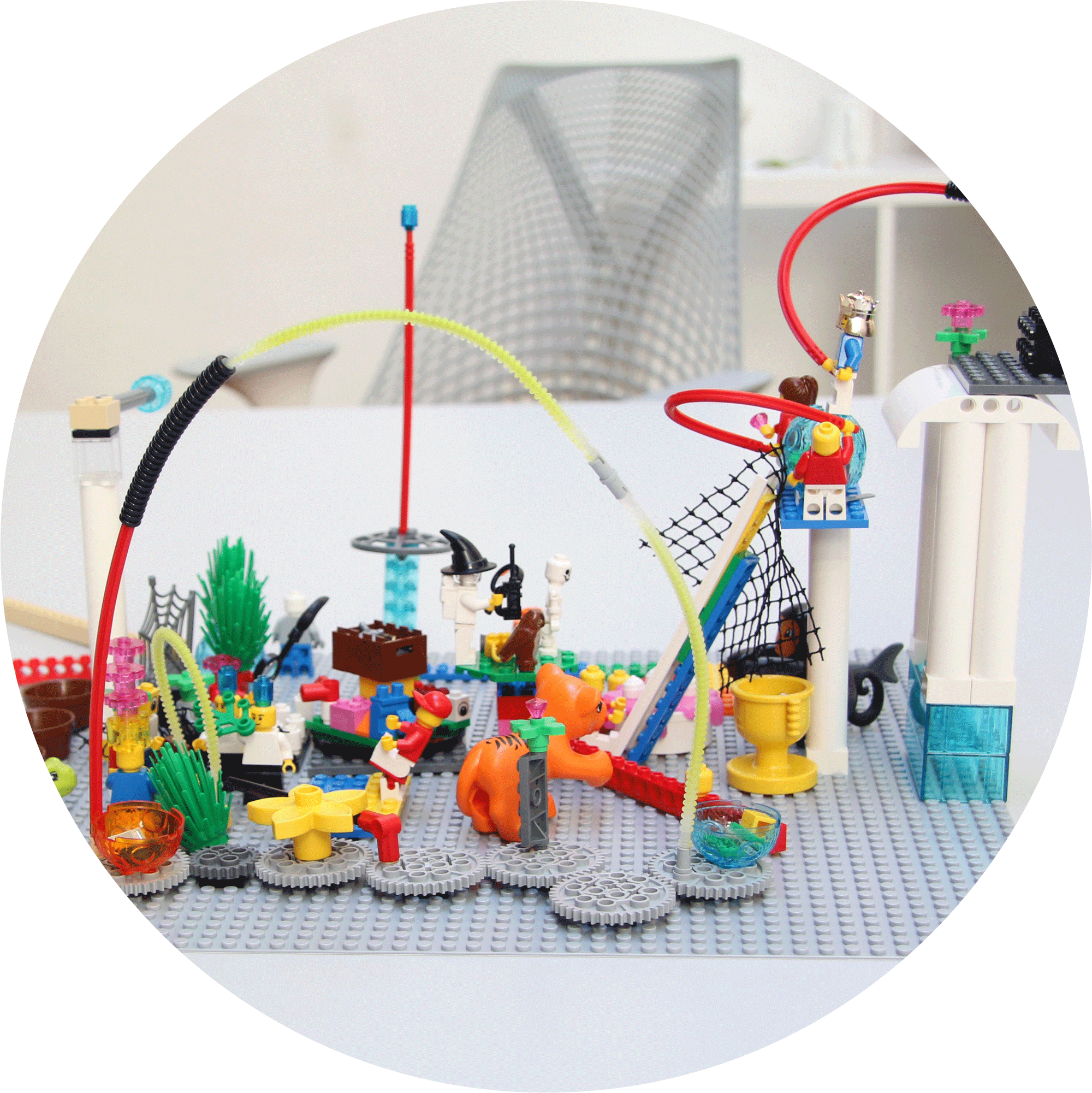 Gemeinsames Modell einer Organisation aus LEGO-Steinen